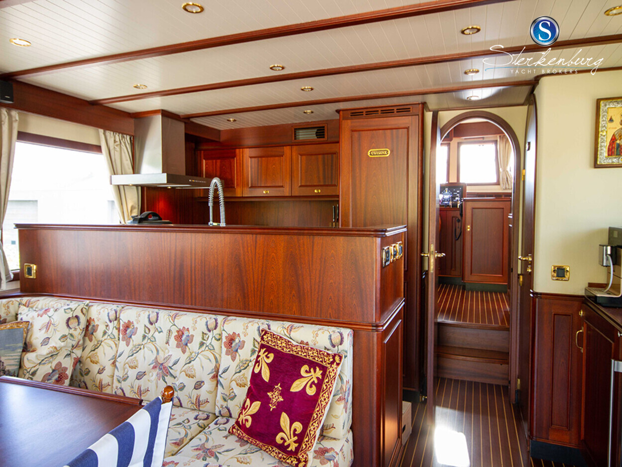 Alm Delfino 60 — foto 17 van 48