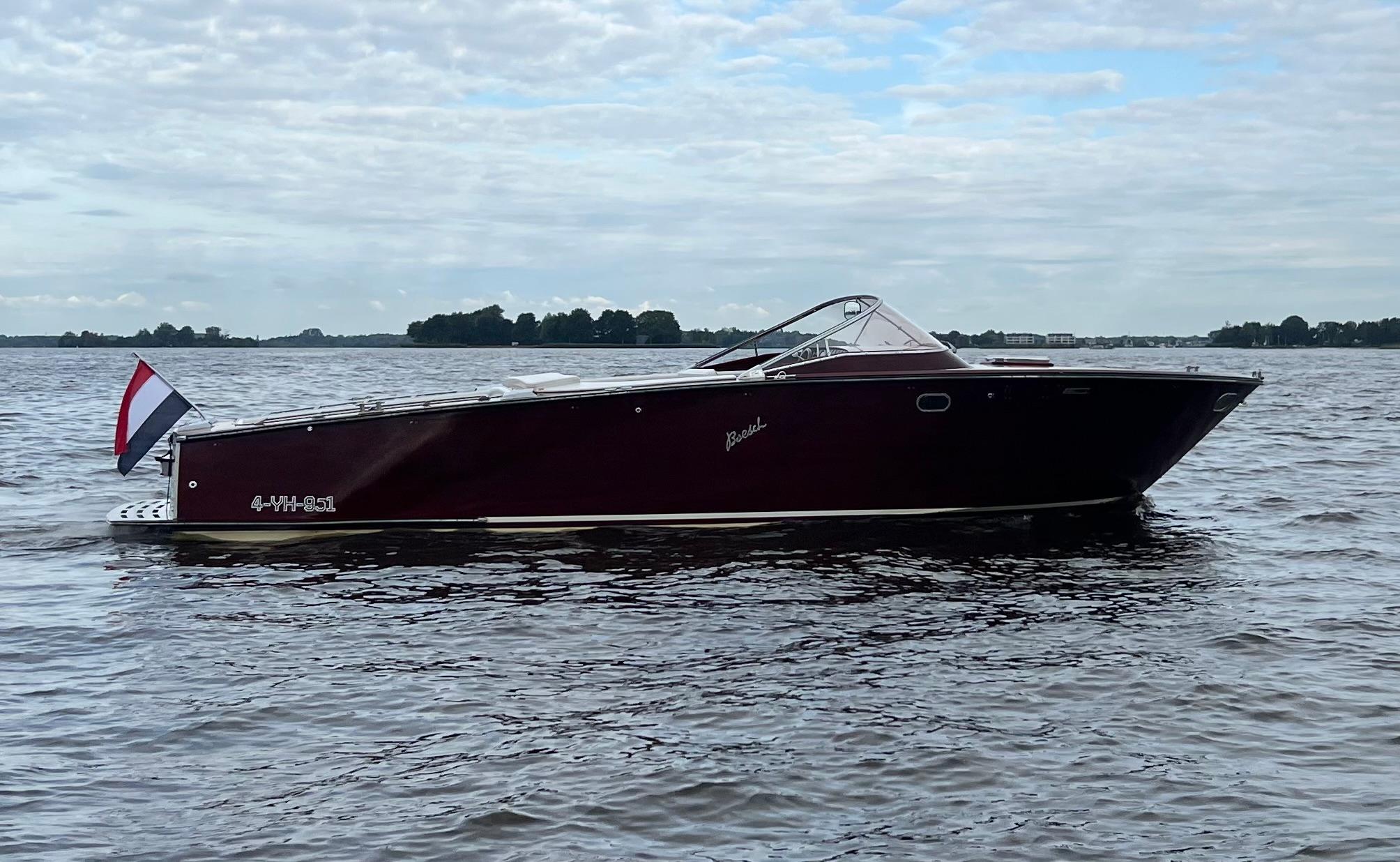 Boesch 850 Runabout Deluxe — foto 5 van 40