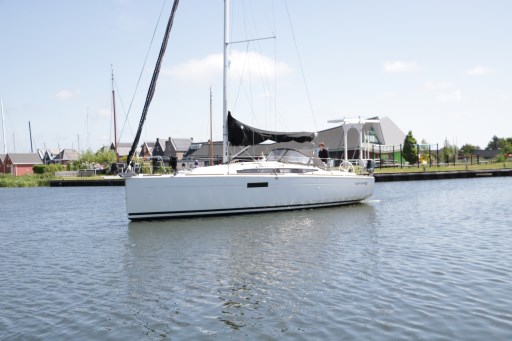 Jeanneau Sun Odyssey 349 (2018) — foto 11 van 12