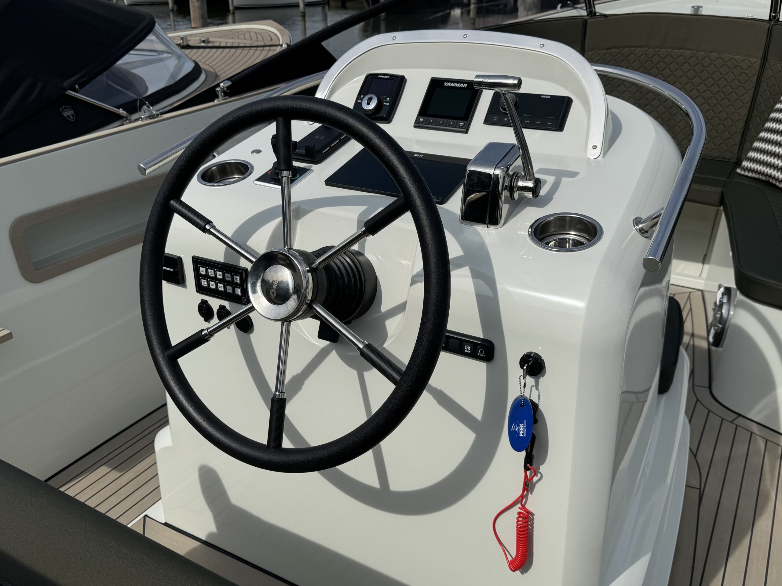 Antaris Seventy7 Sport (luxe uitvoering) — foto 32 van 44
