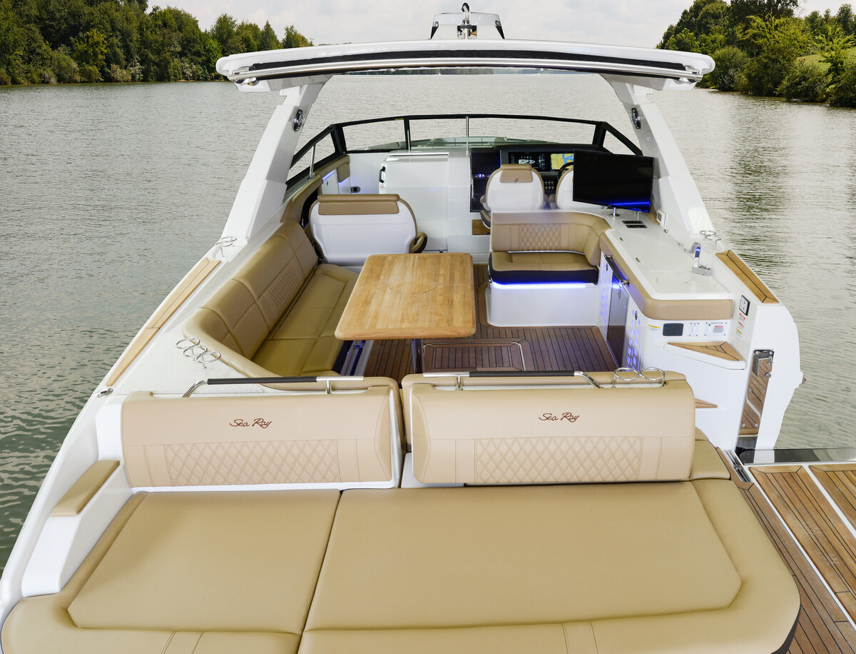 Sea Ray SLX 400 — foto 10 van 24