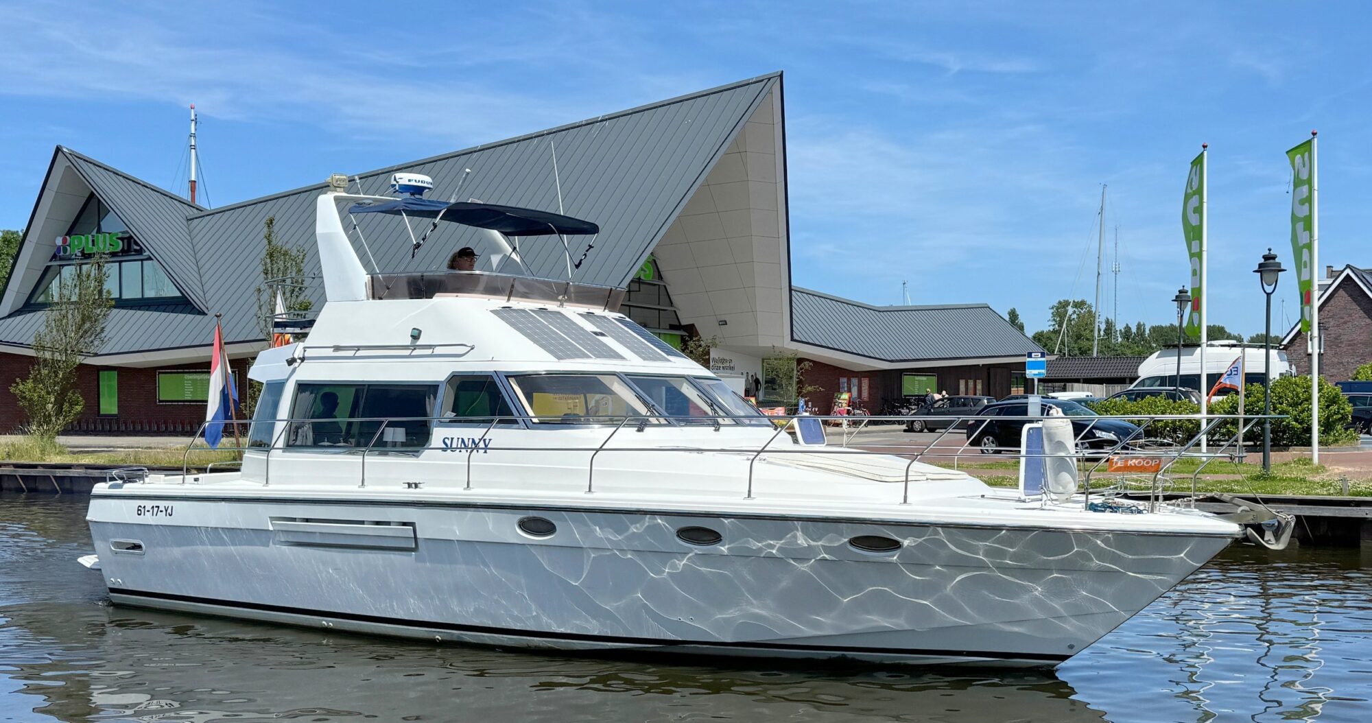 Whitewater Wolfe 46 Flybridge — foto 1 van 31