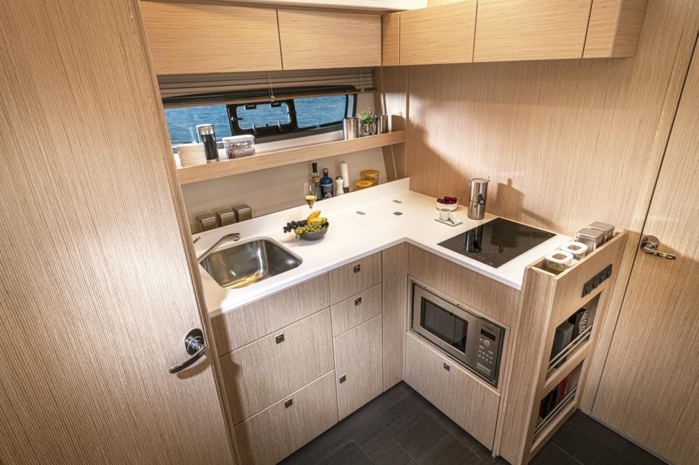 Bavaria SR41HT — foto 12 van 16