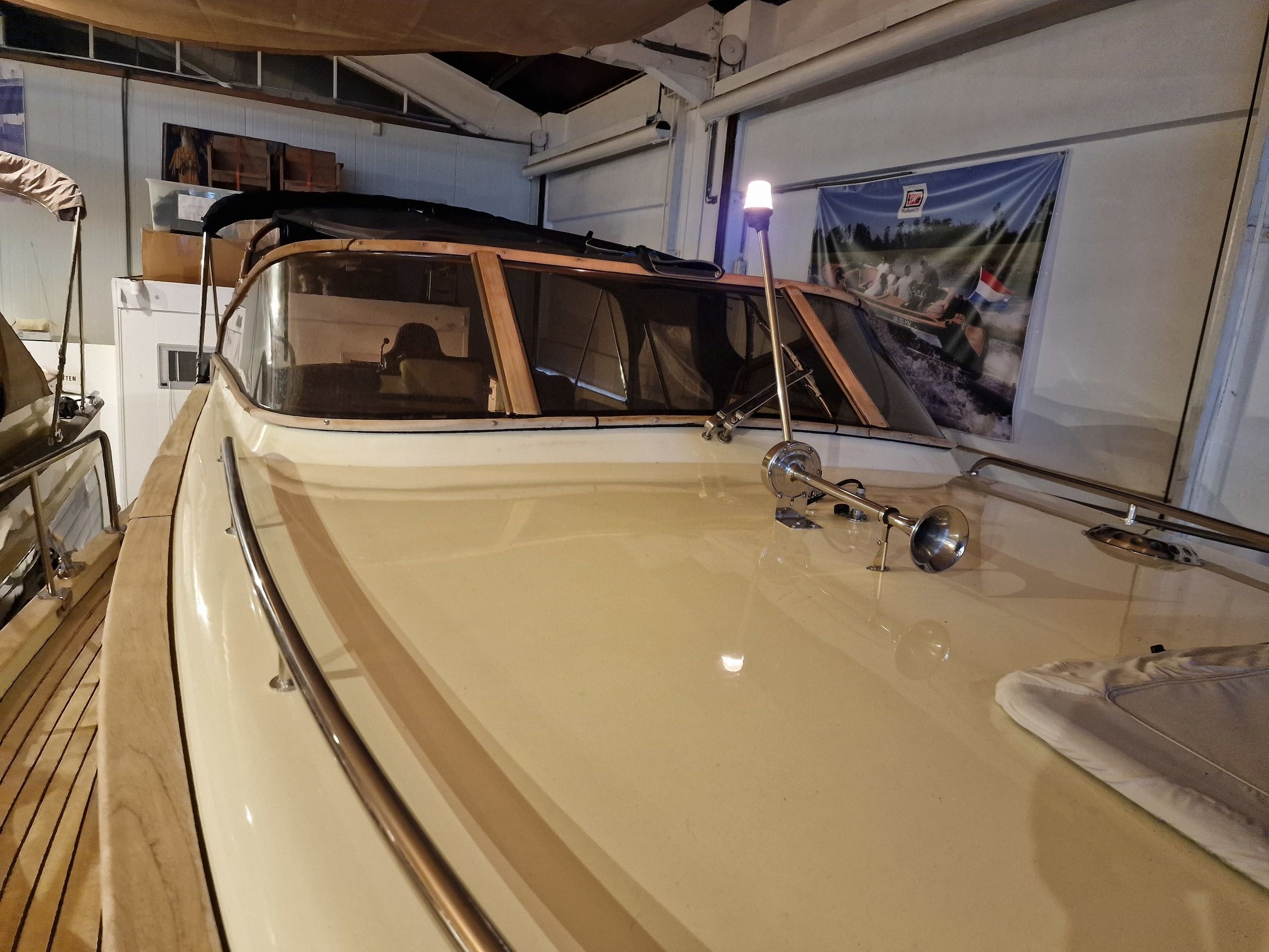 Menken Newport Bass XL Softtop — foto 13 van 13