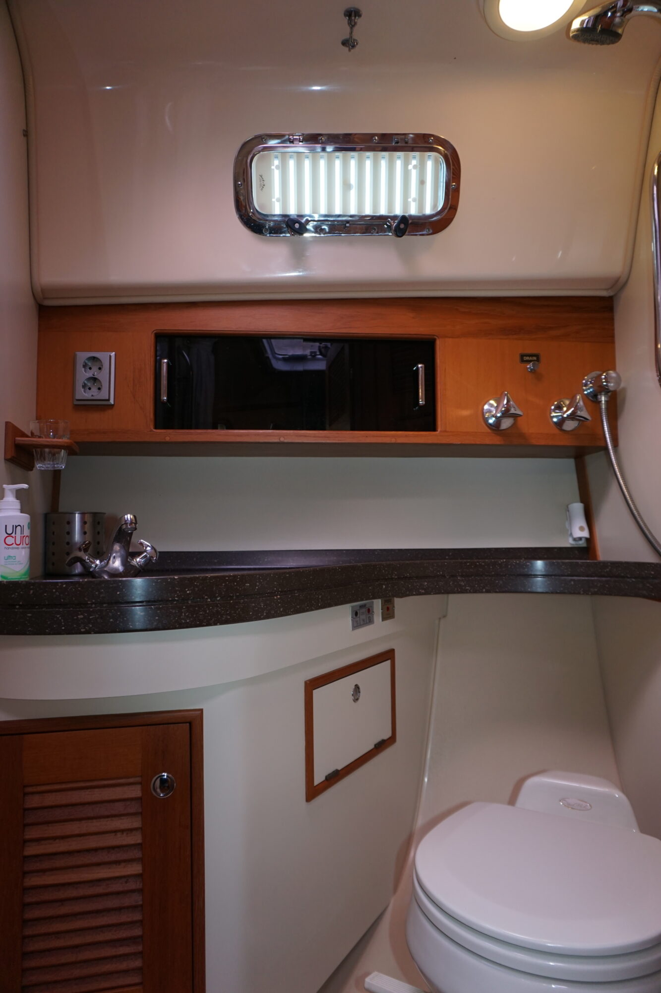 Island Packet Craft 360 Express — foto 33 van 52