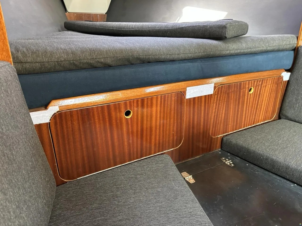 Hunter 28.5 — foto 10 van 44