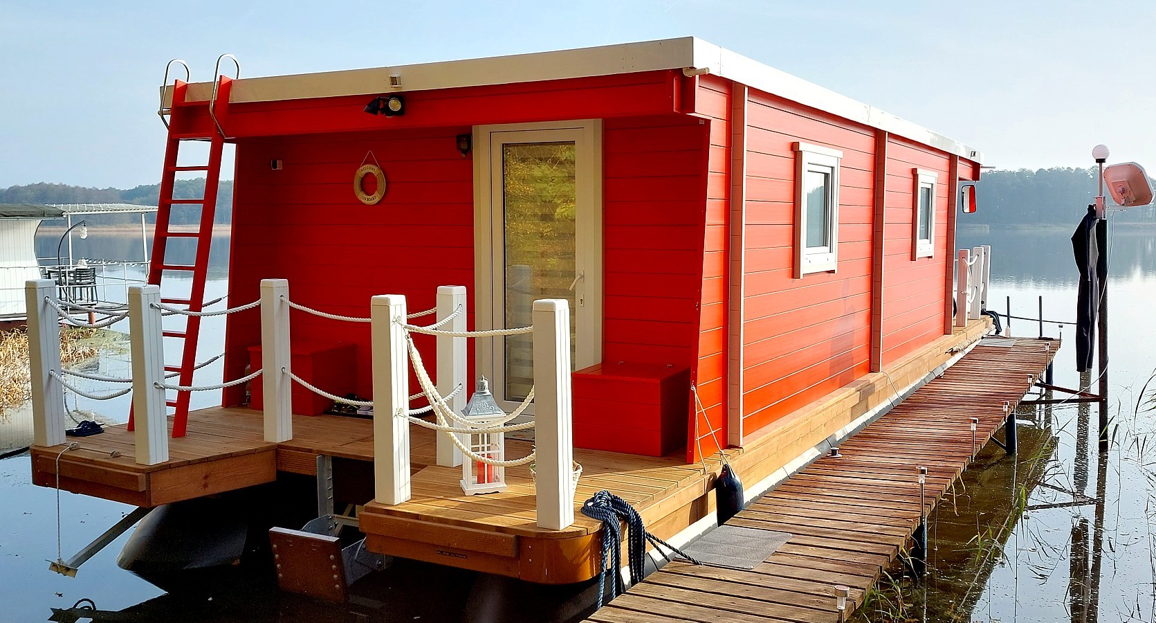 Houseboat ZOE 1200 – Modulaire woonboot voor zomer of jaarrond - Foto 2