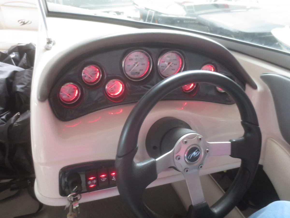 Monterey 180 FS Bowrider — foto 14 van 20