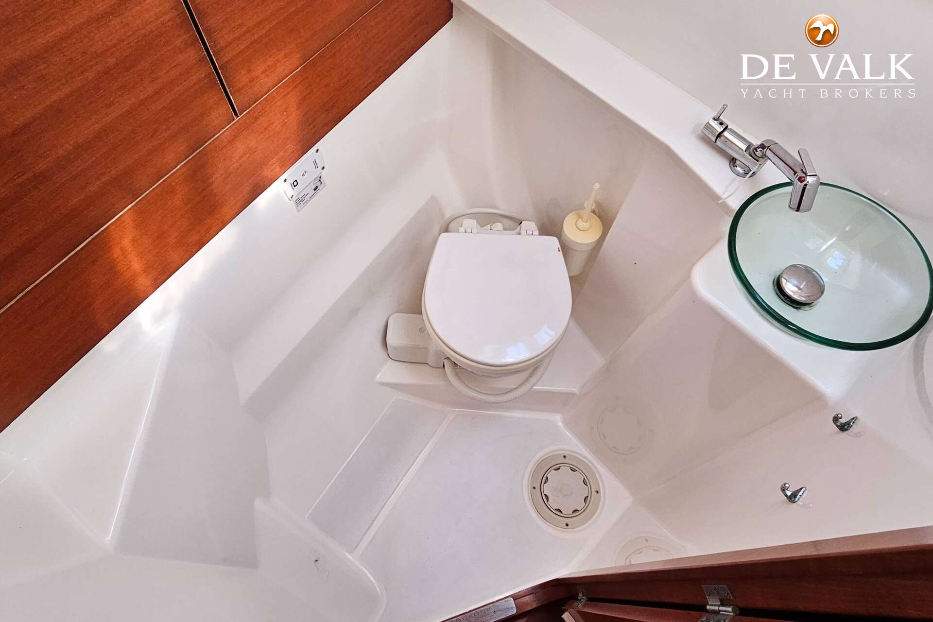Dufour 460 Grand Large — foto 31 van 39