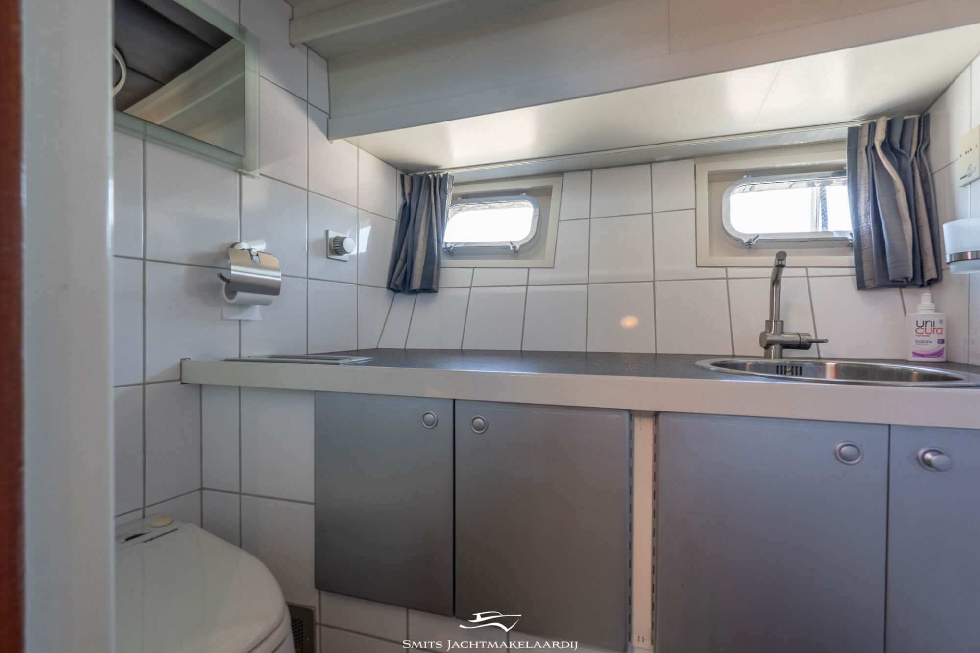 Van der Valk Valk Vitesse 54 Stabilizers — foto 38 van 98