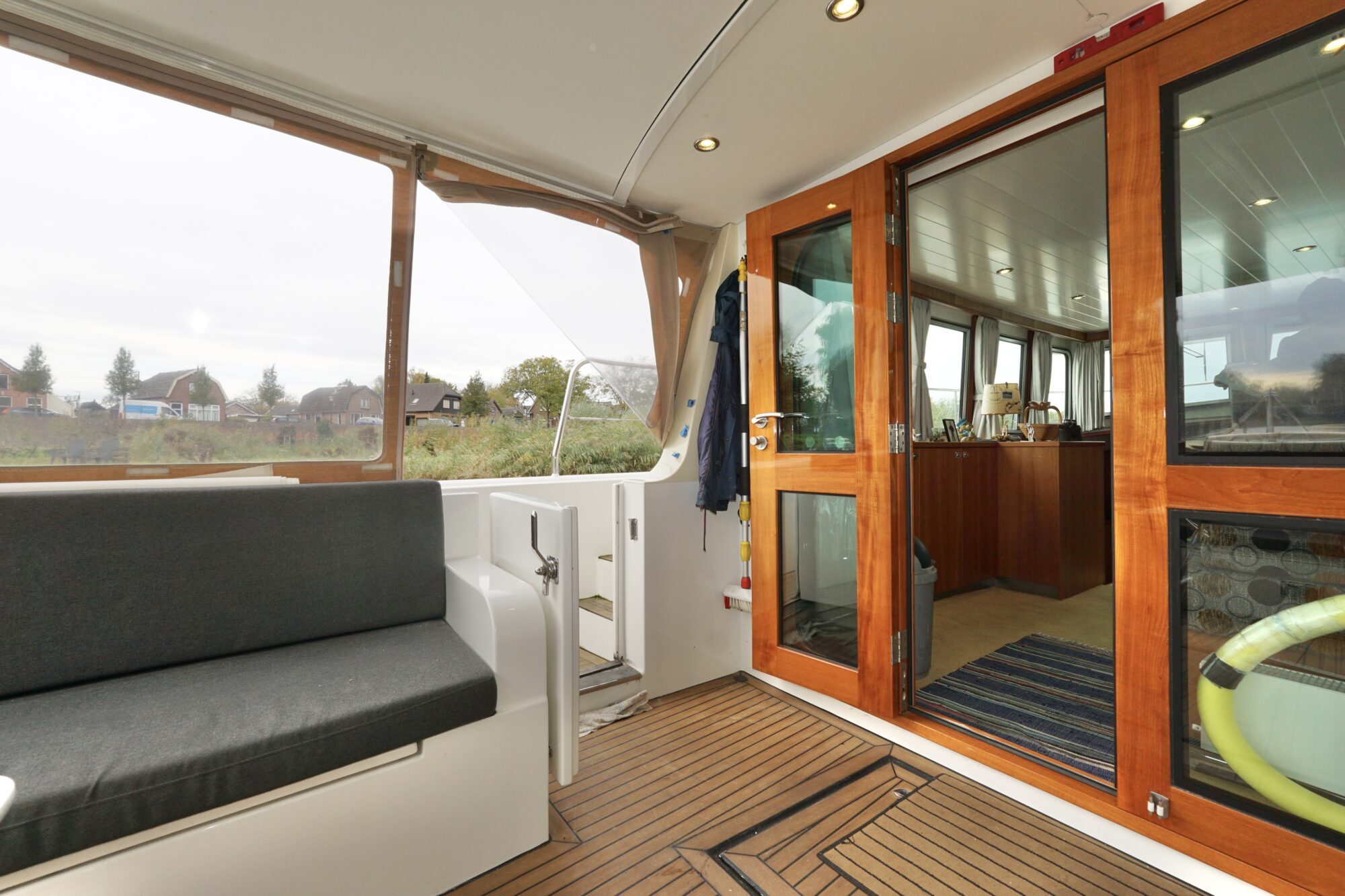 Serious Yachts Gently Low Bridge 45 Sedan — foto 46 van 74