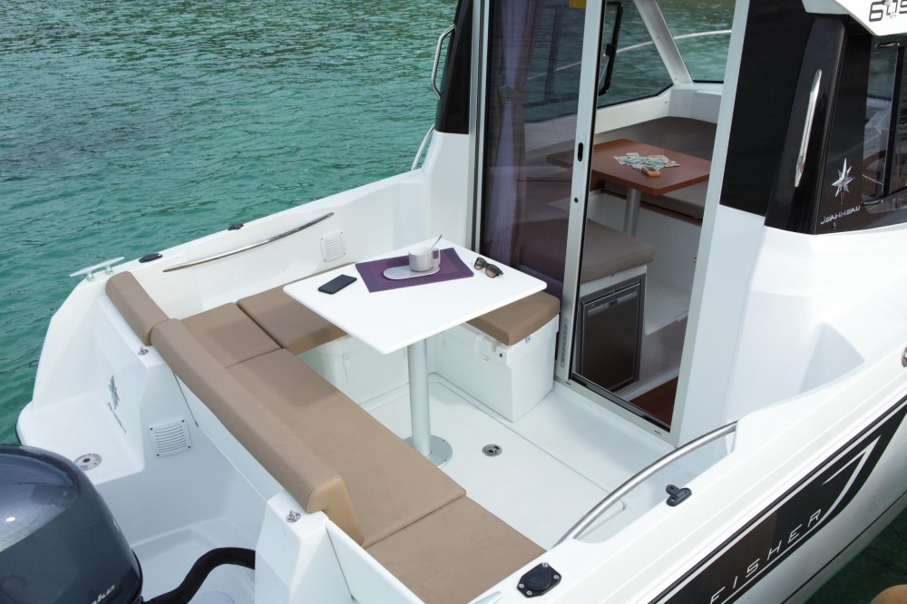 Jeanneau 605 Merry Fisher — foto 11 van 13