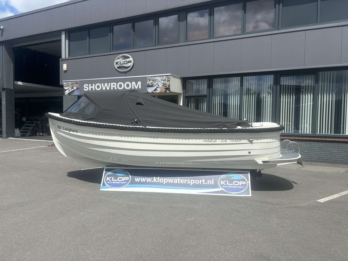 Primeur570 met Suzuki 20 pk!