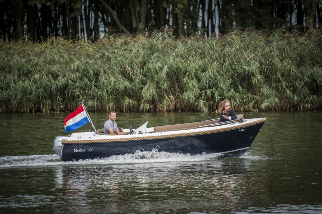 Maxima 550 | Tender | Zelf samenstellen vanaf €11.250,-