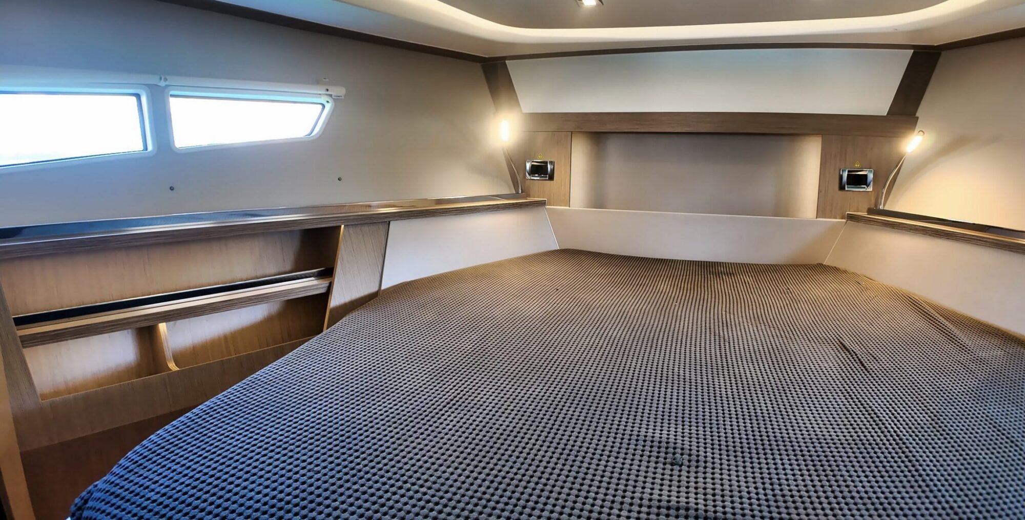 Sealine S335 — foto 11 van 28
