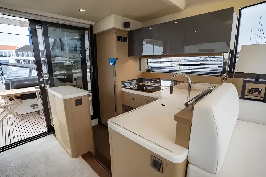 Prestige 560S — foto 167 van 239