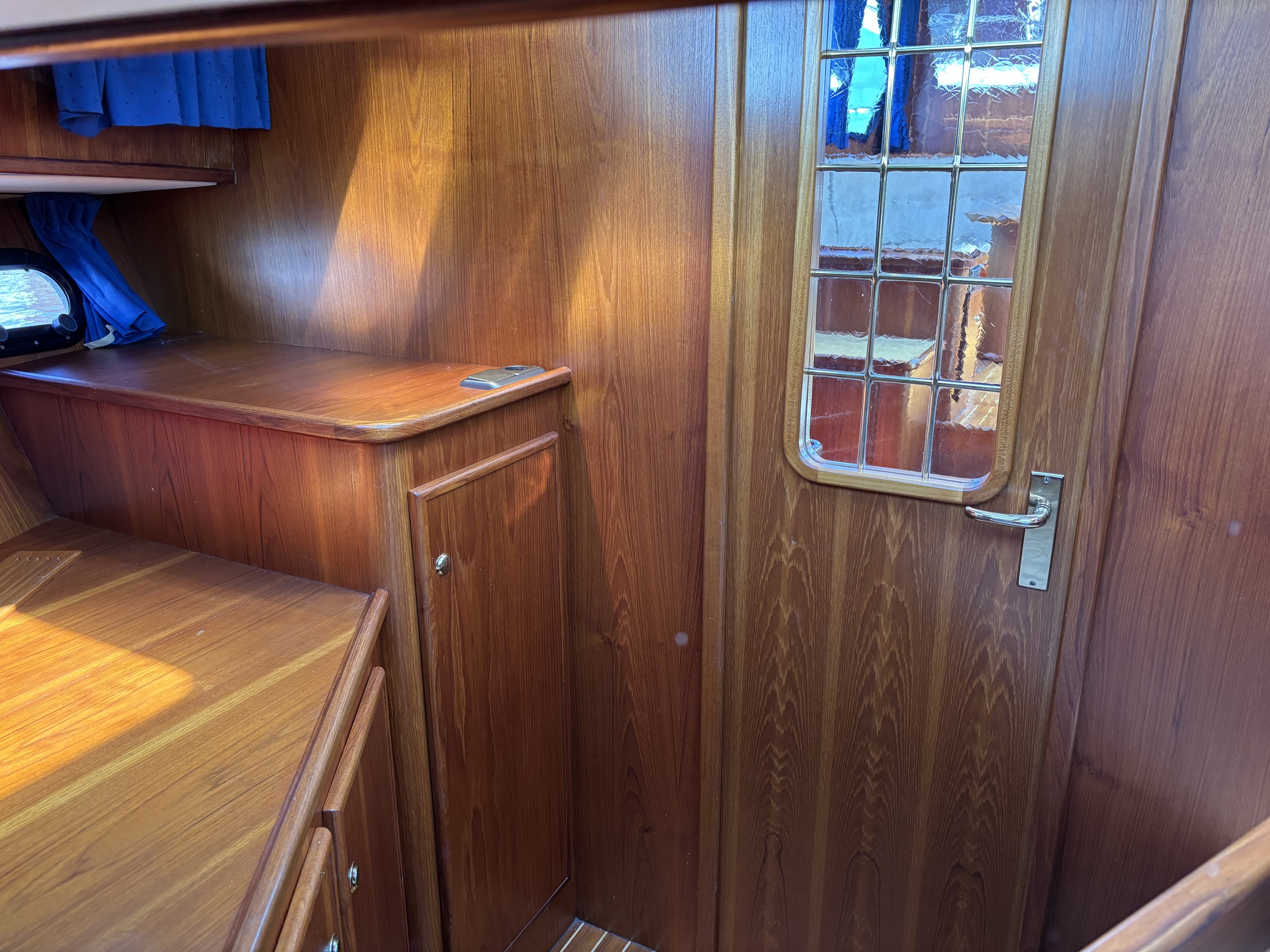 Explorer 45 — foto 19 van 31