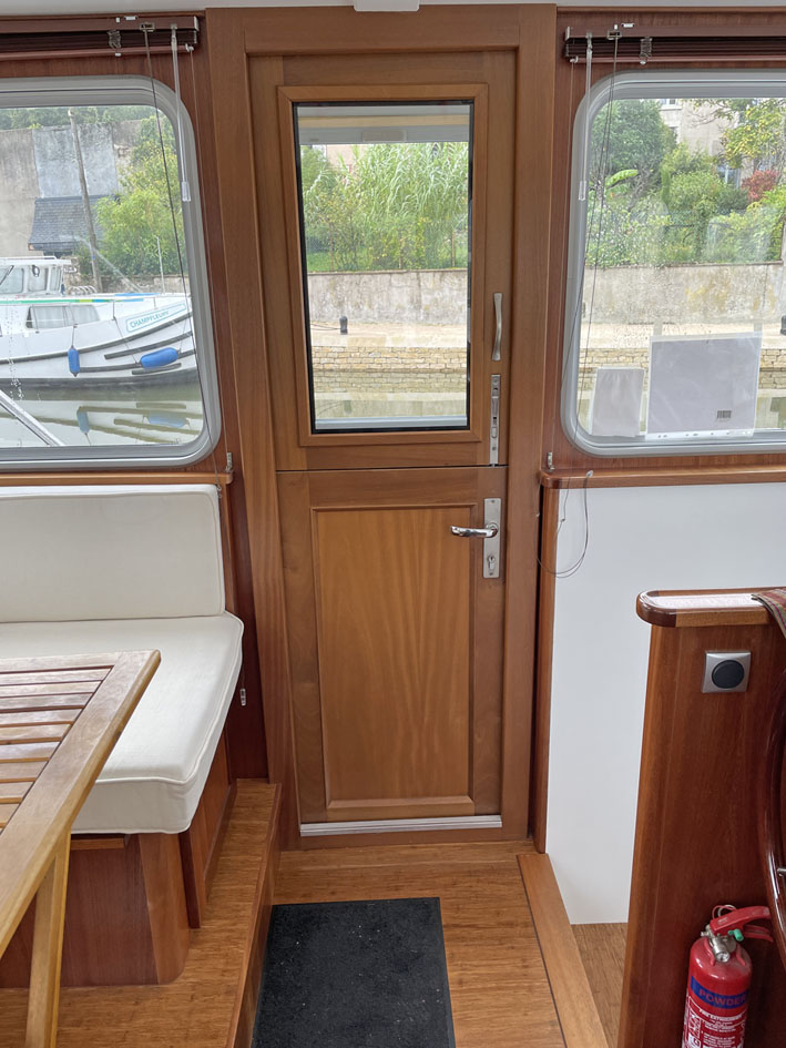 Piper Luxemotor 49L — foto 16 van 53
