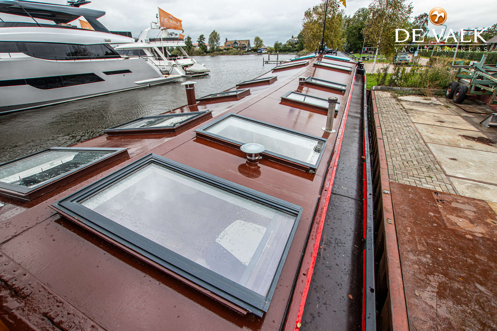 Luxe motor 28M — foto 15 van 44