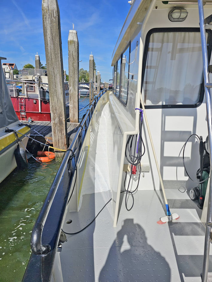 ex Patrouille vaartuig / Varend Woonschip 18.26 met UBC — foto 26 van 68