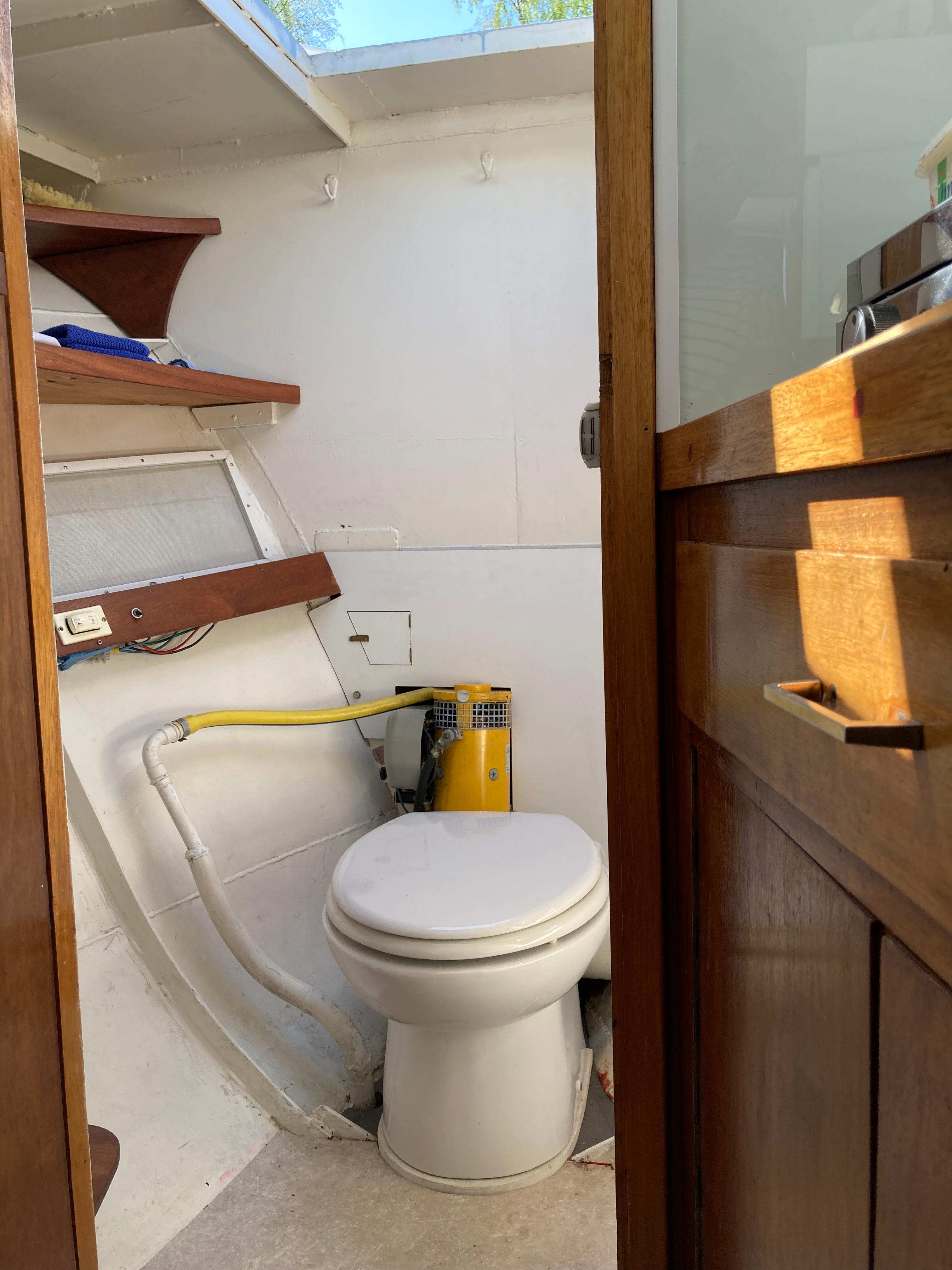 Motor Yacht Super Favorite AK 9.40 — foto 42 van 44