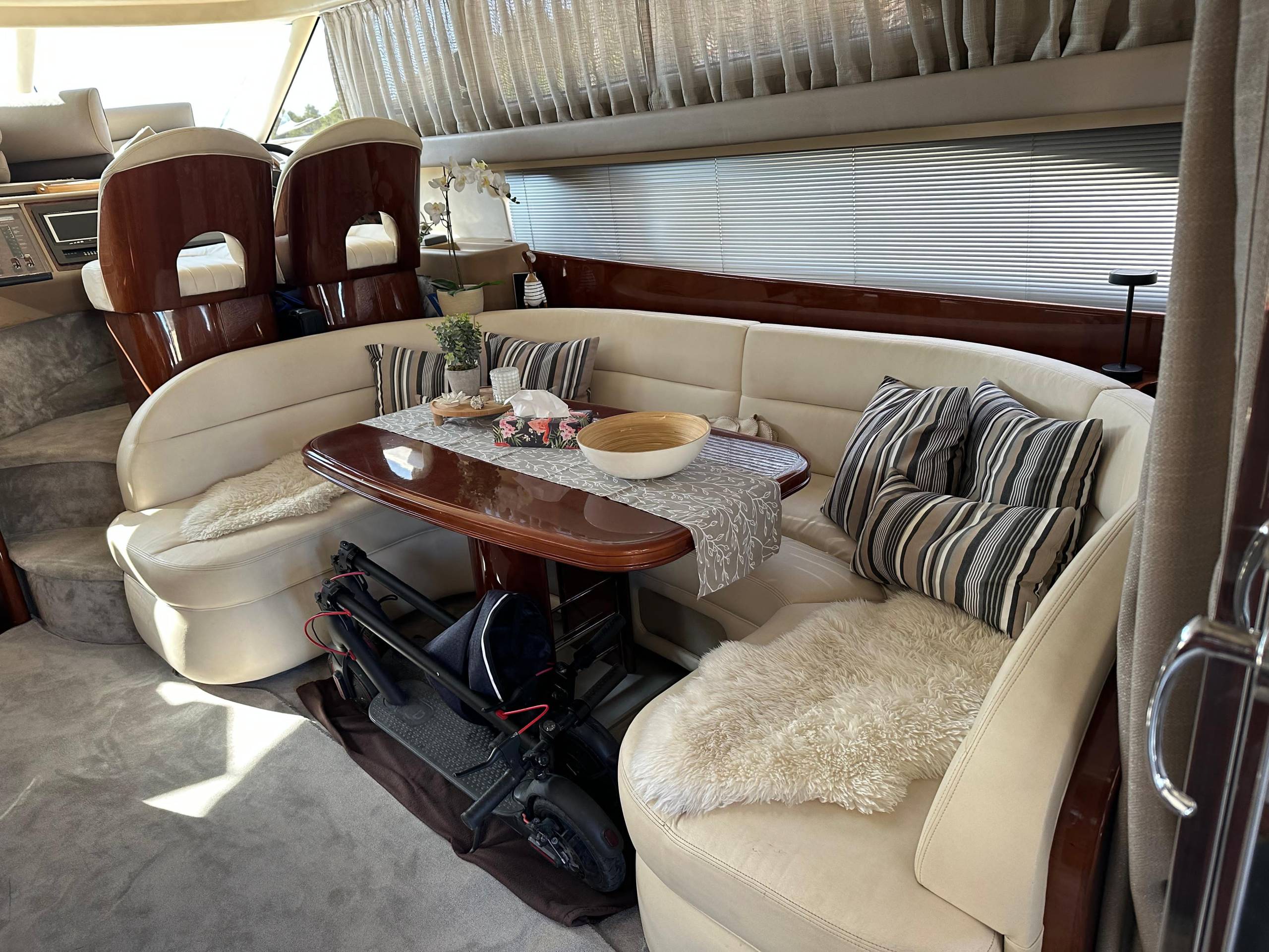 Princess 50 Flybridge - BluYachting — foto 2 van 12