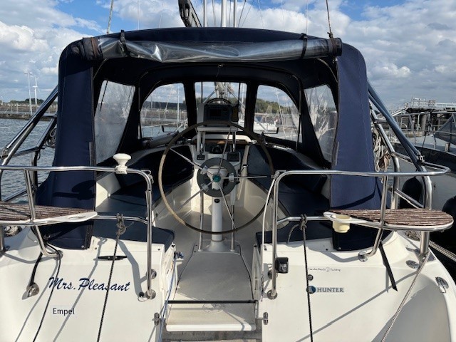Hunter 36 — foto 4 van 51