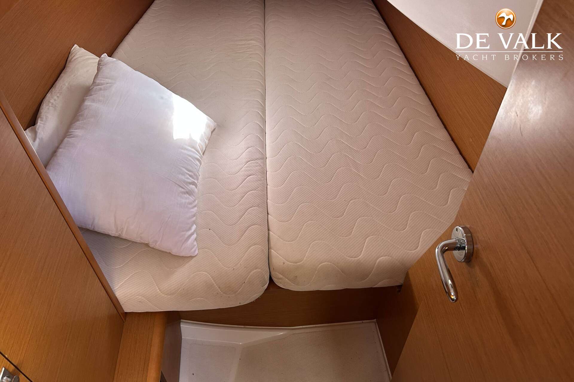Jeanneau Sun Odyssey 349 — foto 19 van 26