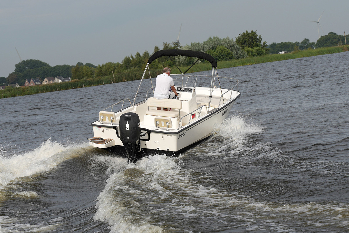 Boston Whaler 190 Montauk — foto 8 van 40