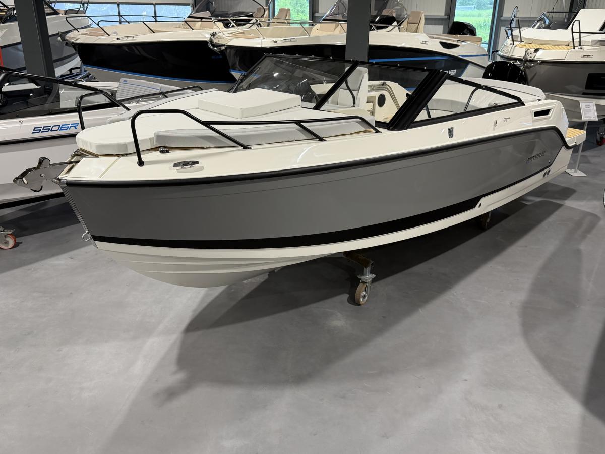 Quicksilver 675 Cruiser