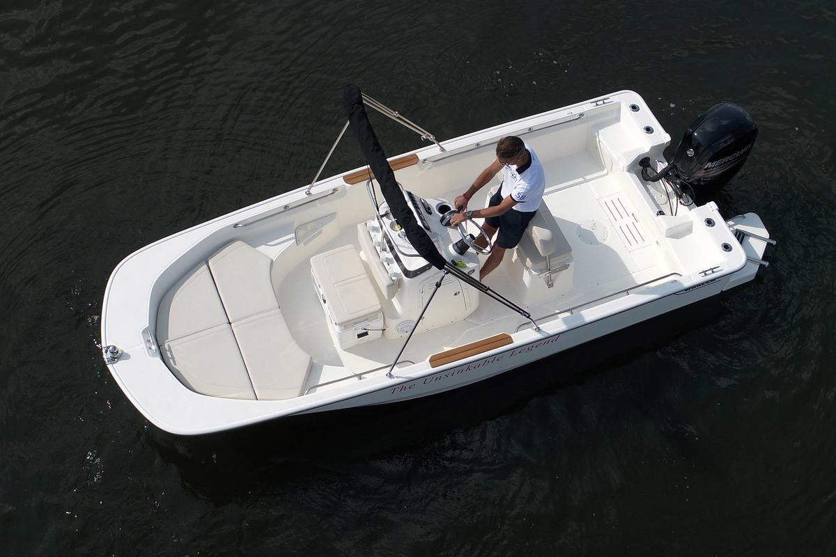 Boston Whaler 170 Montauk — foto 30 van 34