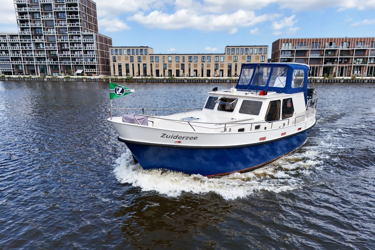 Monty Bank Kotter 38 AK Cabrio — foto 1 van 39