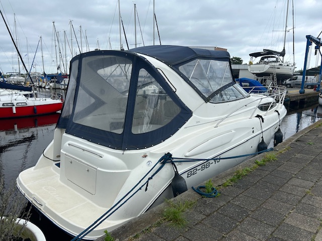 Bayliner 305 Ciera — foto 4 van 35