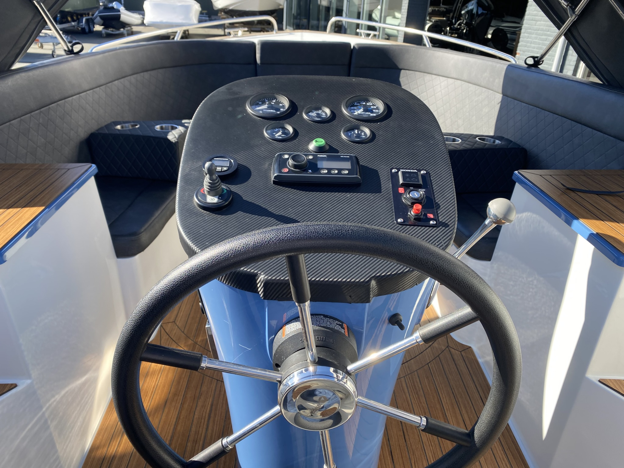Maxima Boats 720 Retro met Honda 100 pk bouwjaar 2020 — foto 7 van 13