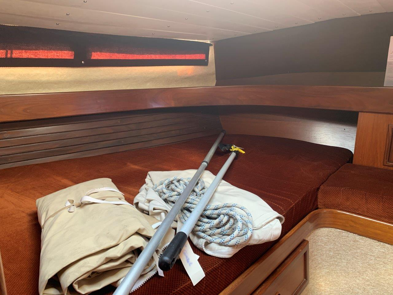 Beneteau Evasion 37 — foto 79 van 133