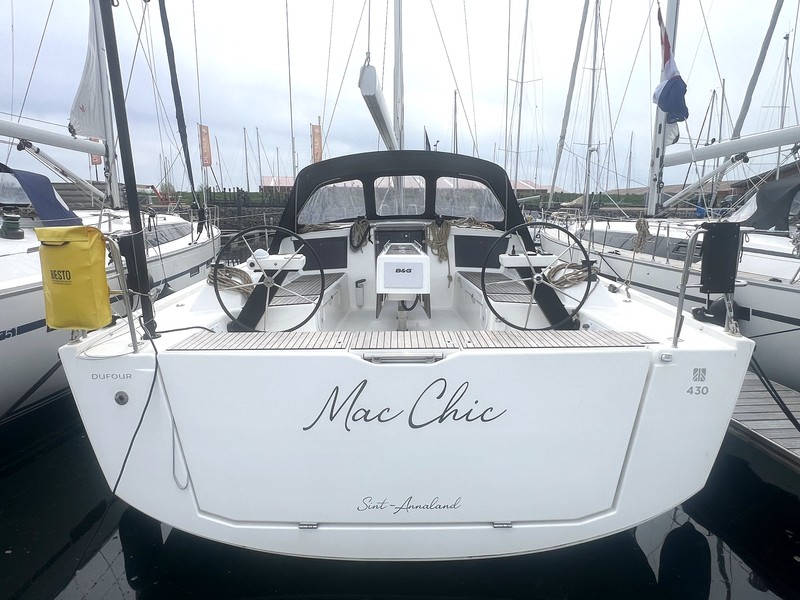 Dufour 430 GL — foto 61 van 63