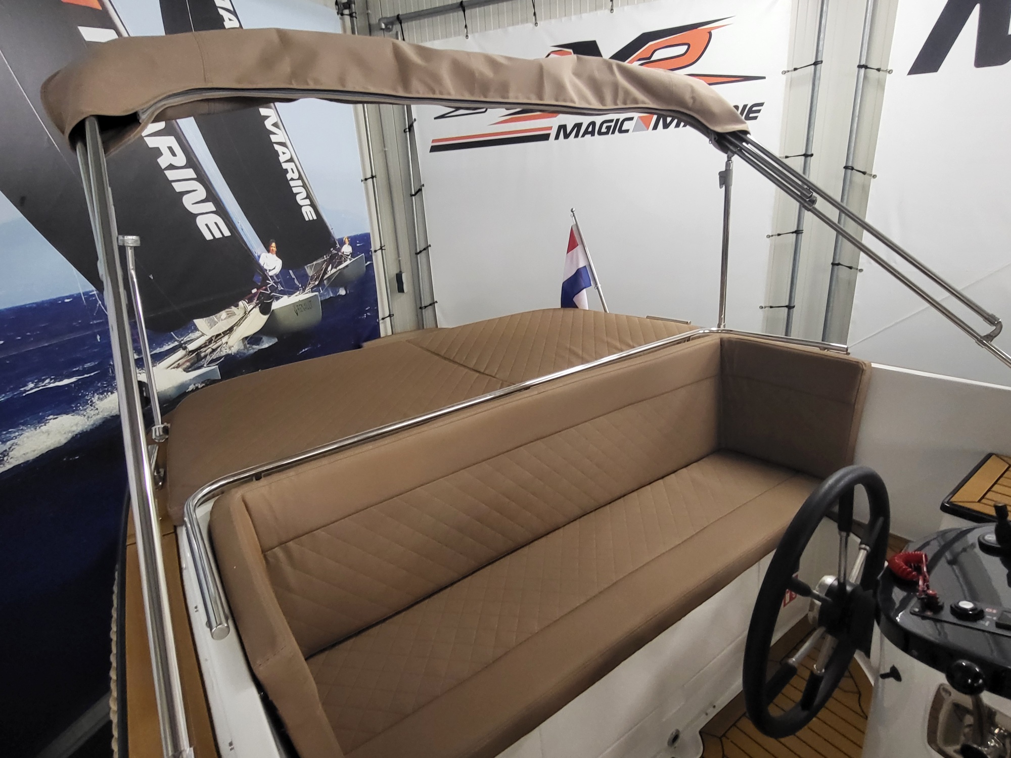 Maxima 620 Retro Tender MC 60PK, Boegschroef, Evafoam dek, Navy Voorjaarsdeal — foto 3 van 11