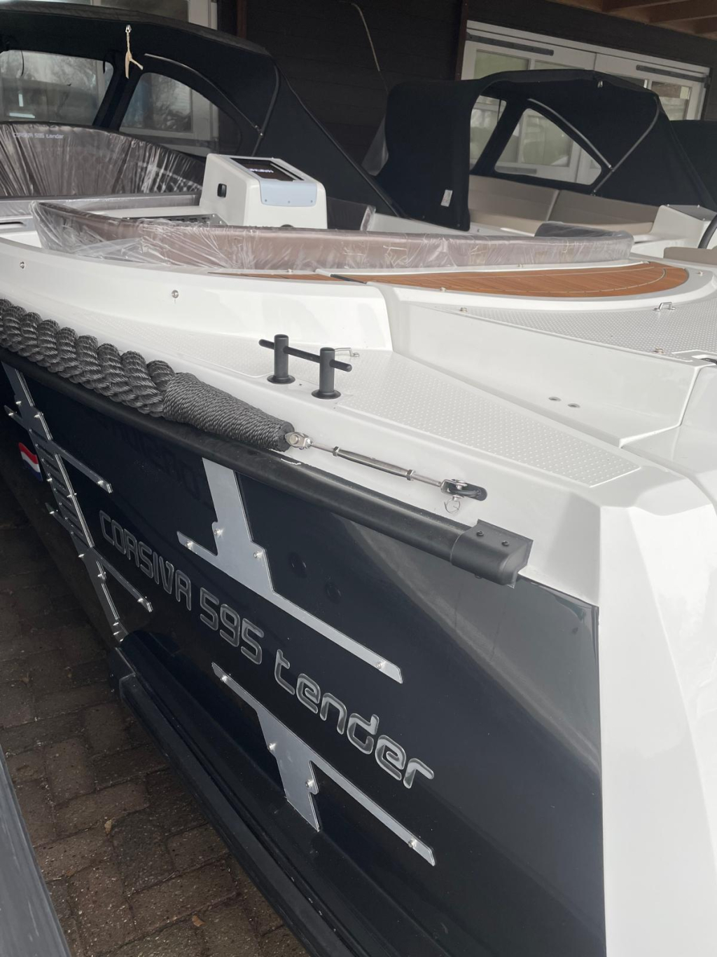 Corsiva 595 Tender DEMO — foto 5 van 5