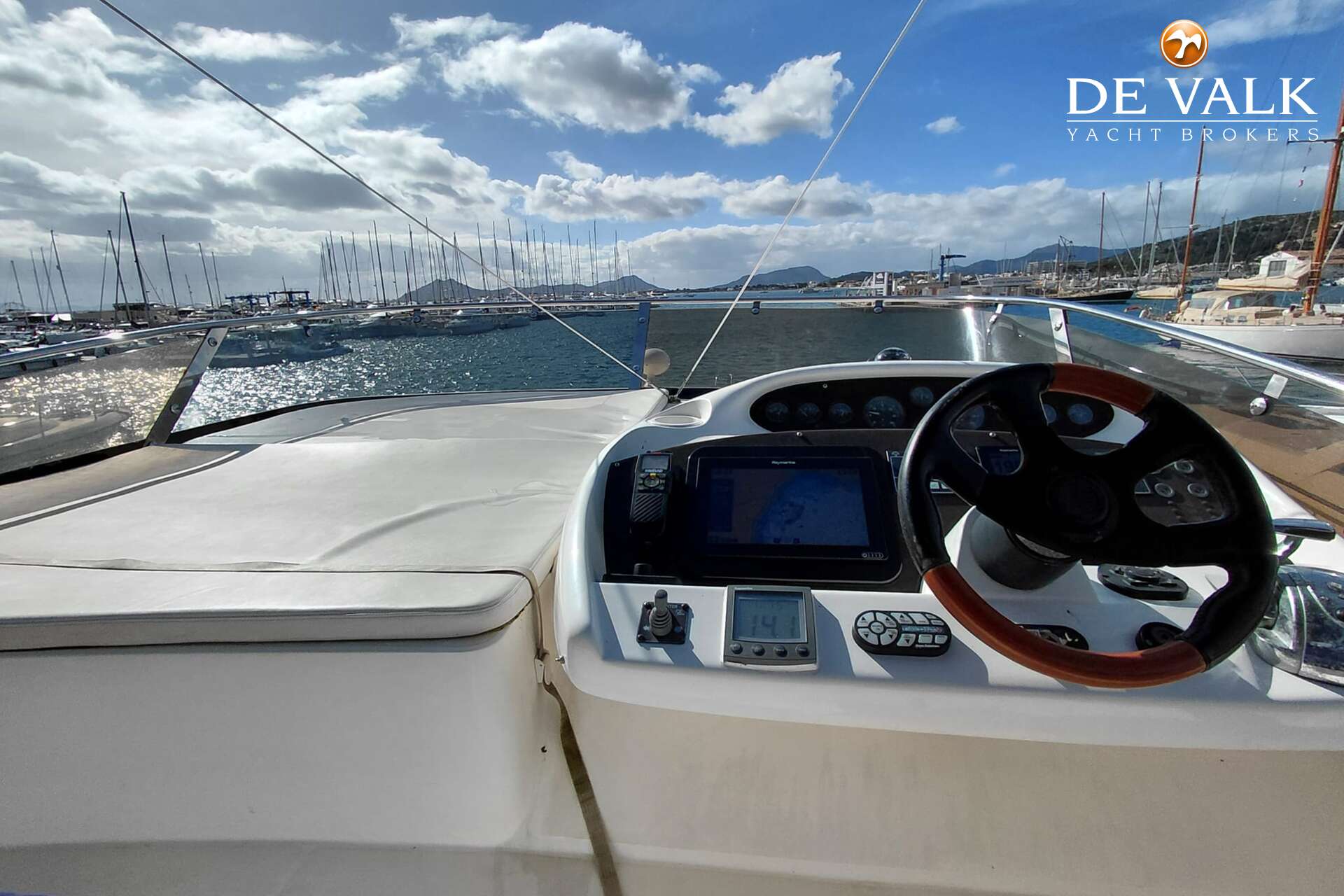 Sunseeker Manhattan 50 — foto 19 van 39