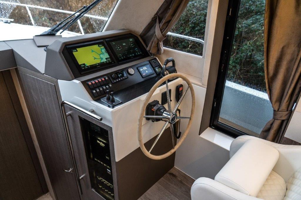 Maxima 37 Kajuitboot — foto 11 van 12