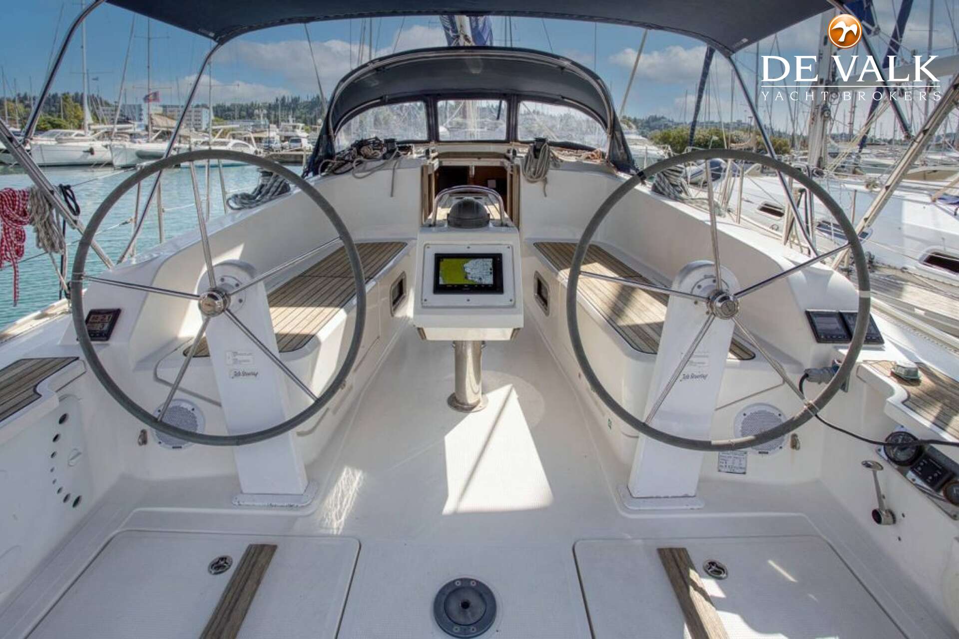 Bavaria 41 Cruiser — foto 2 van 16