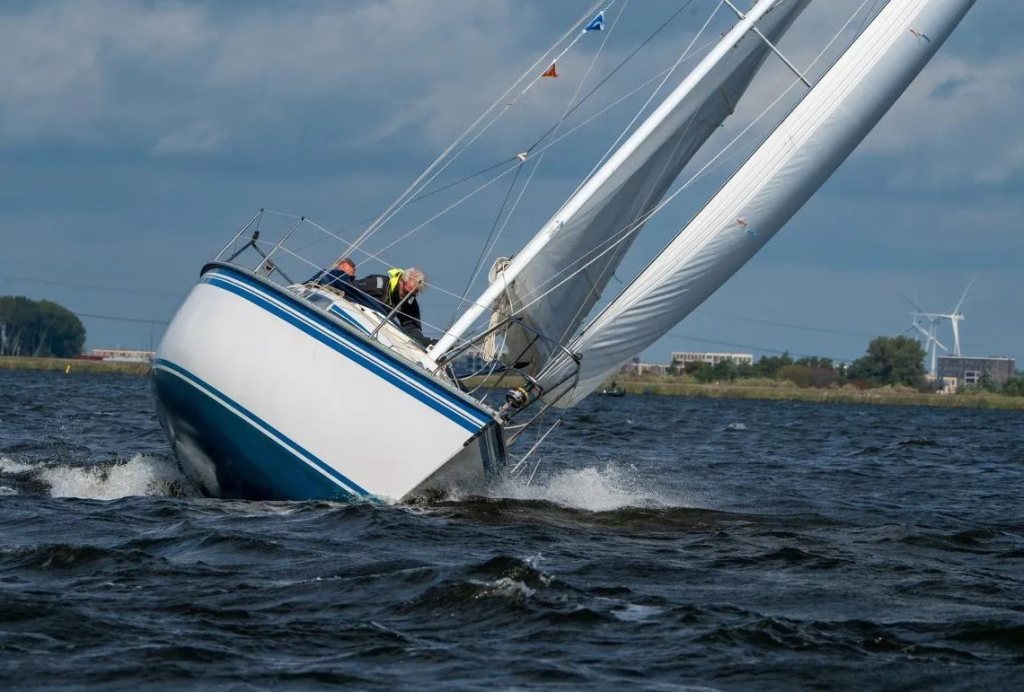 Hunter 28.5 — foto 38 van 44