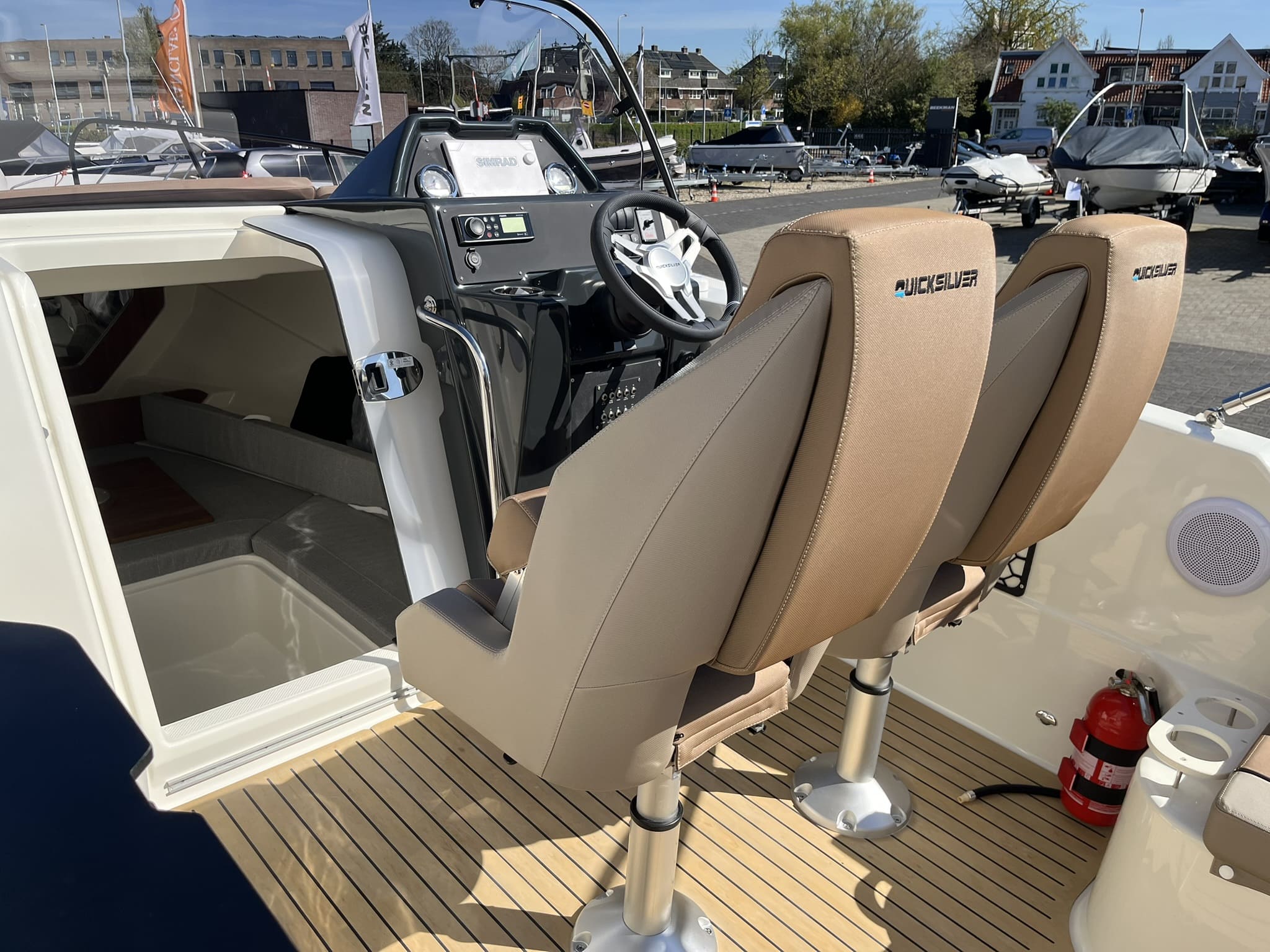 Quicksilver 755 Sundeck — foto 17 van 37