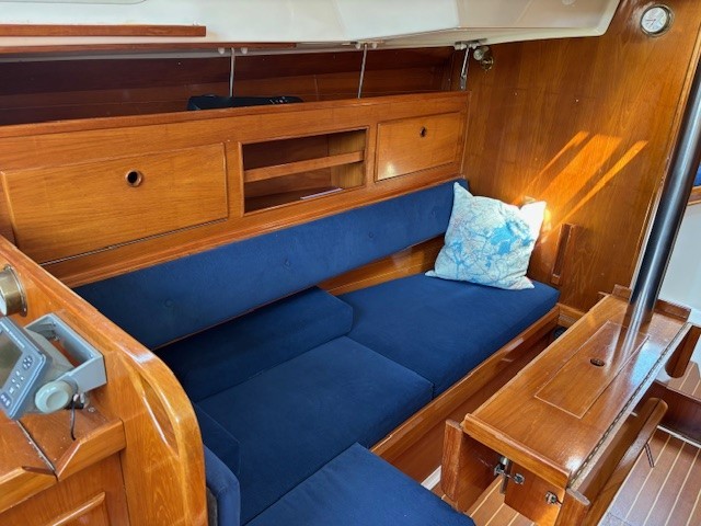 Victoire 933 — foto 48 van 59