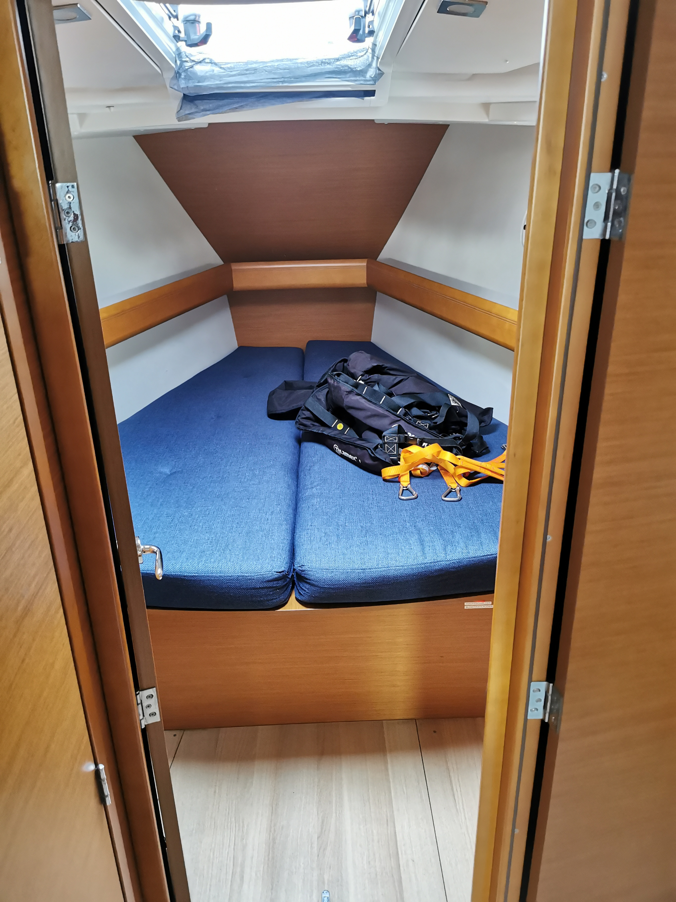 Sun Odyssey  449 — foto 9 van 20