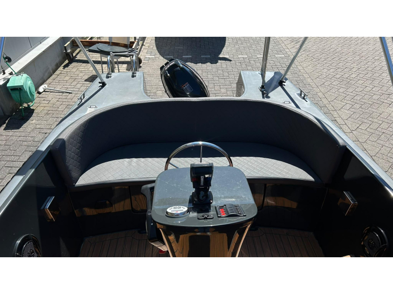 Oldambtsloep 550XL + 20pk Suzuki 2021 — foto 9 van 12