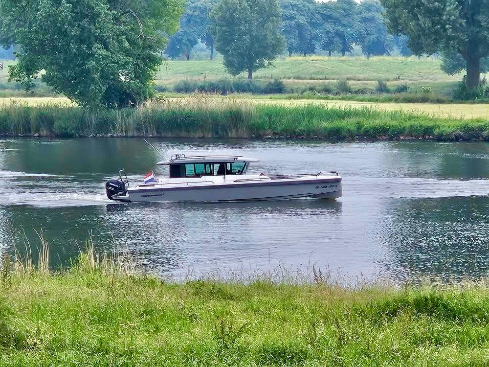 Axopar 37 Cabin — foto 4 van 27