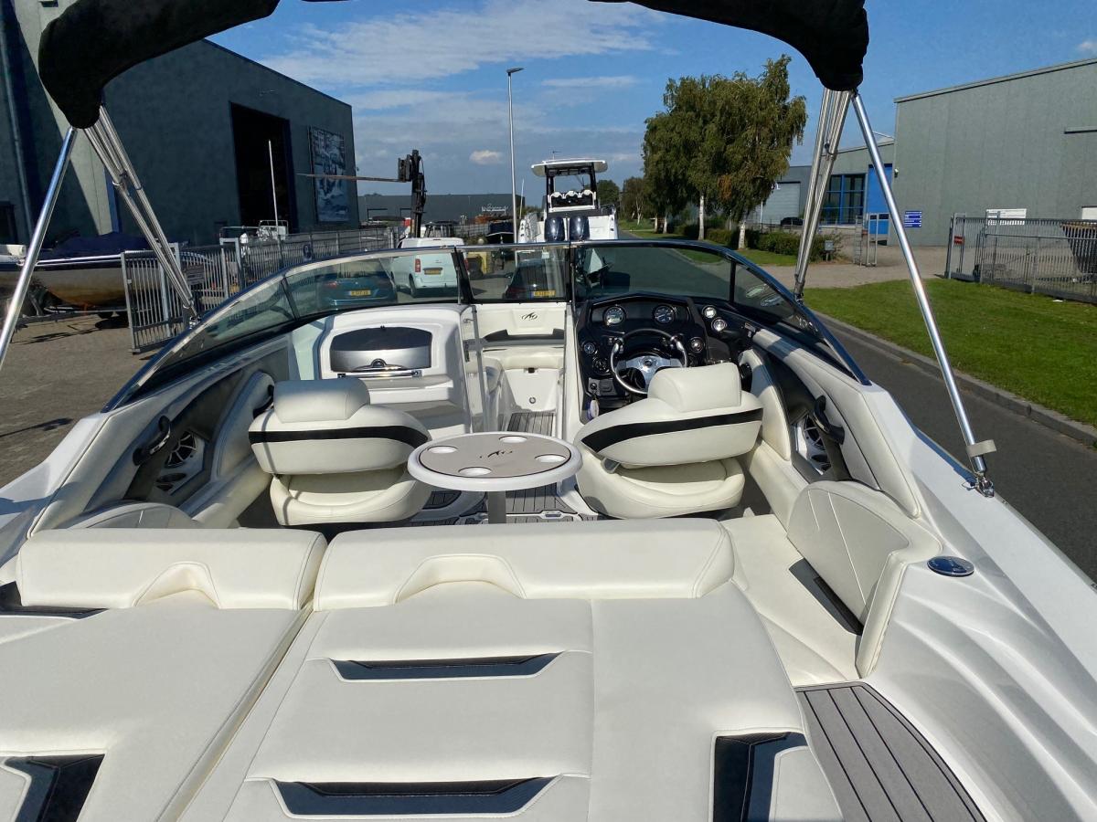 Monterey 244 FSX — foto 12 van 25