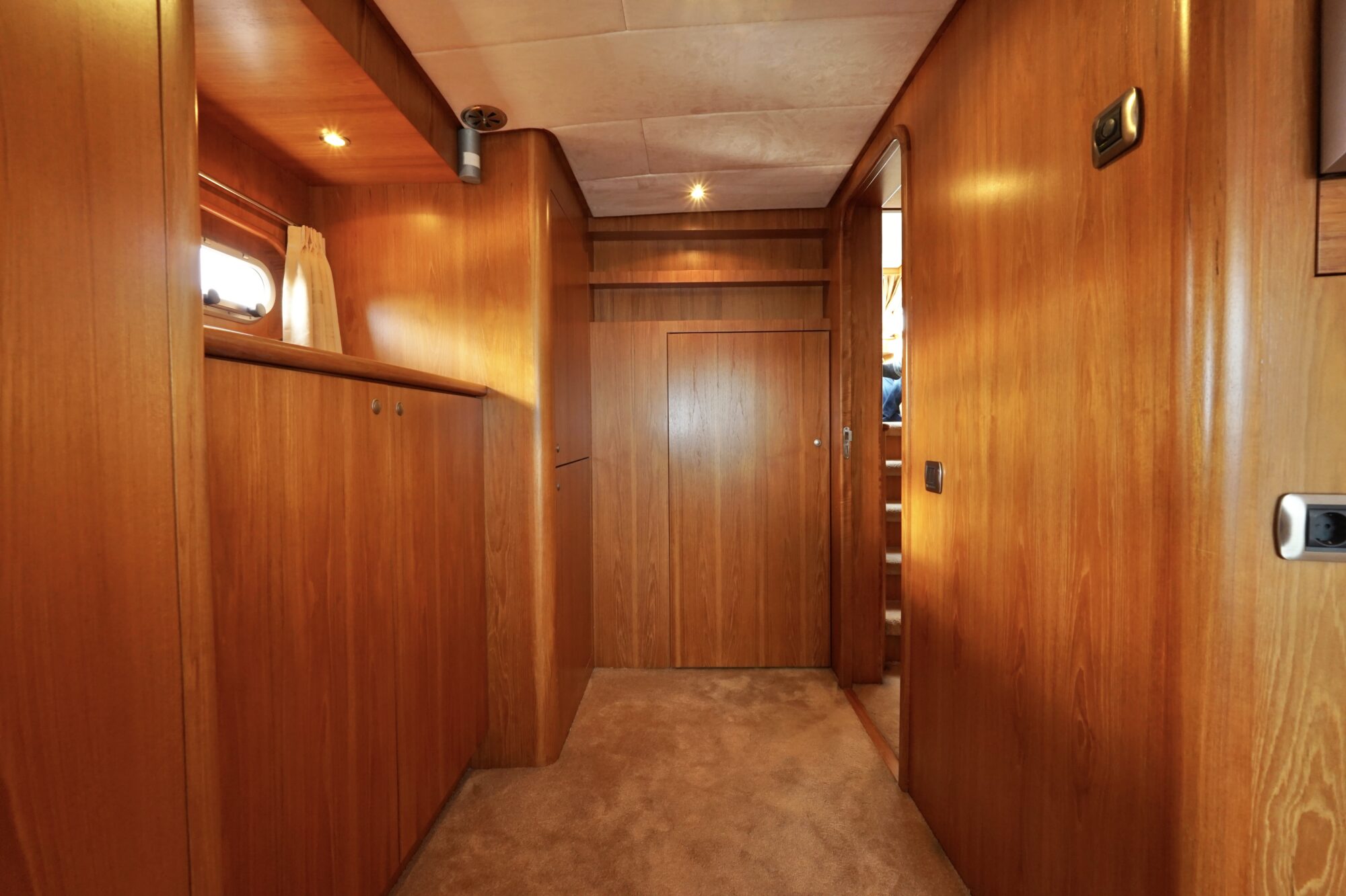 Van den Hoven Exclusive 18.00 VS — foto 63 van 104