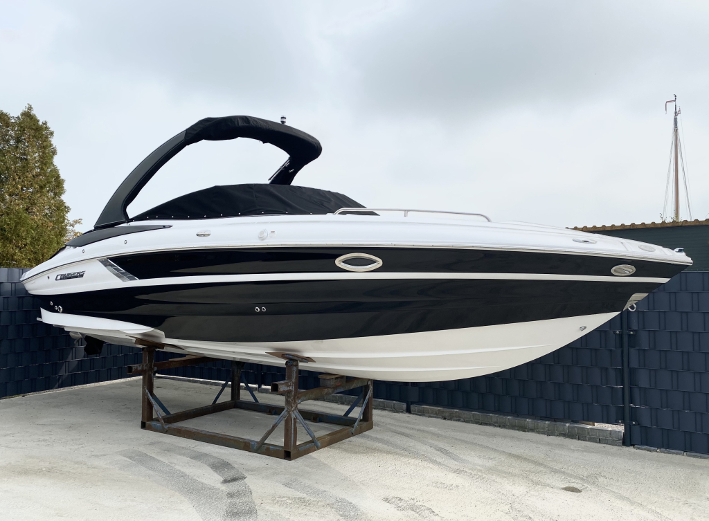 Cruisers  Sports 279 Overnighter